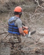 Field demonstration during 'Chainsaw In/On W0ater' Training